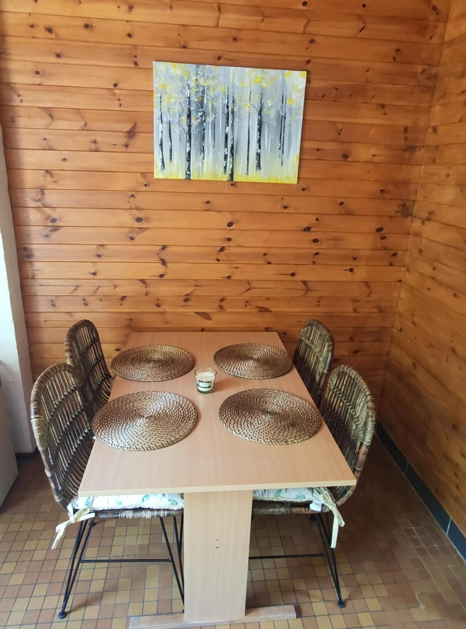 Au Bois Charmant Waulsort Exteriör bild