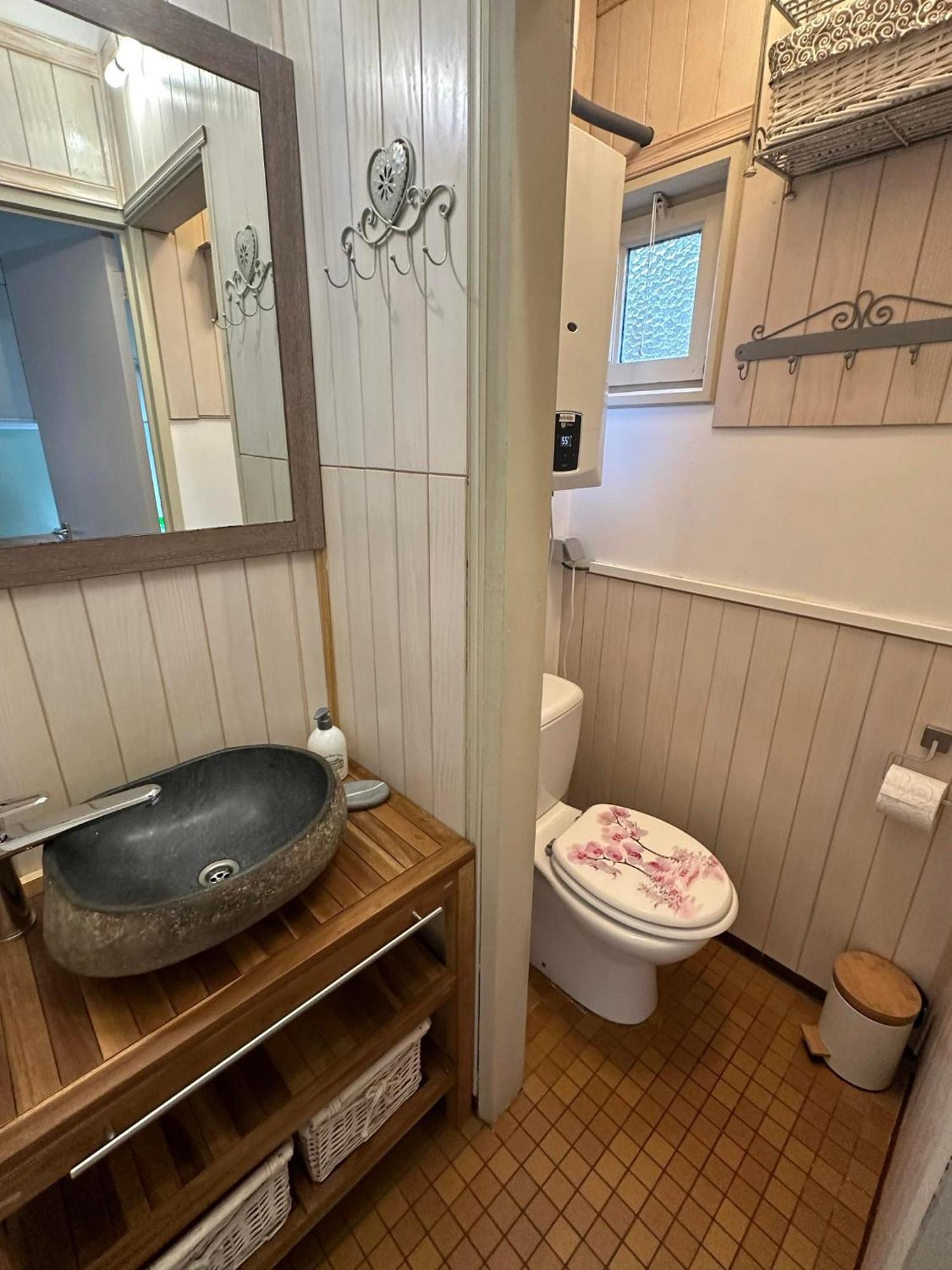 Au Bois Charmant Waulsort Exteriör bild