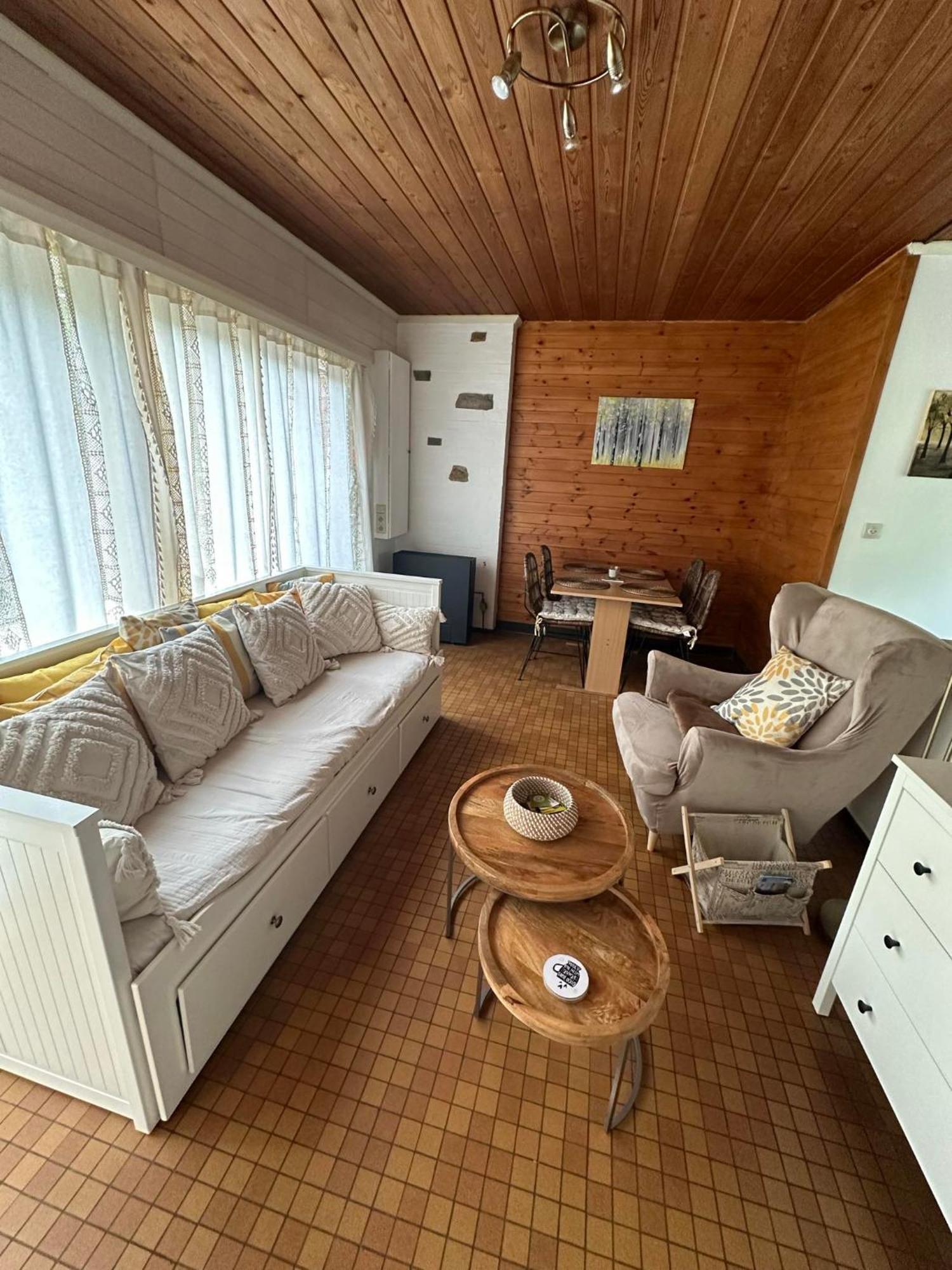 Au Bois Charmant Waulsort Exteriör bild