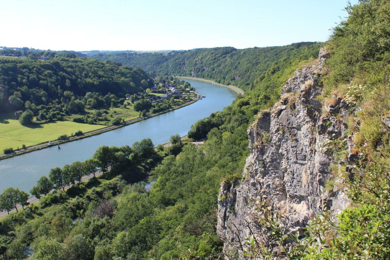 Au Bois Charmant Waulsort Exteriör bild