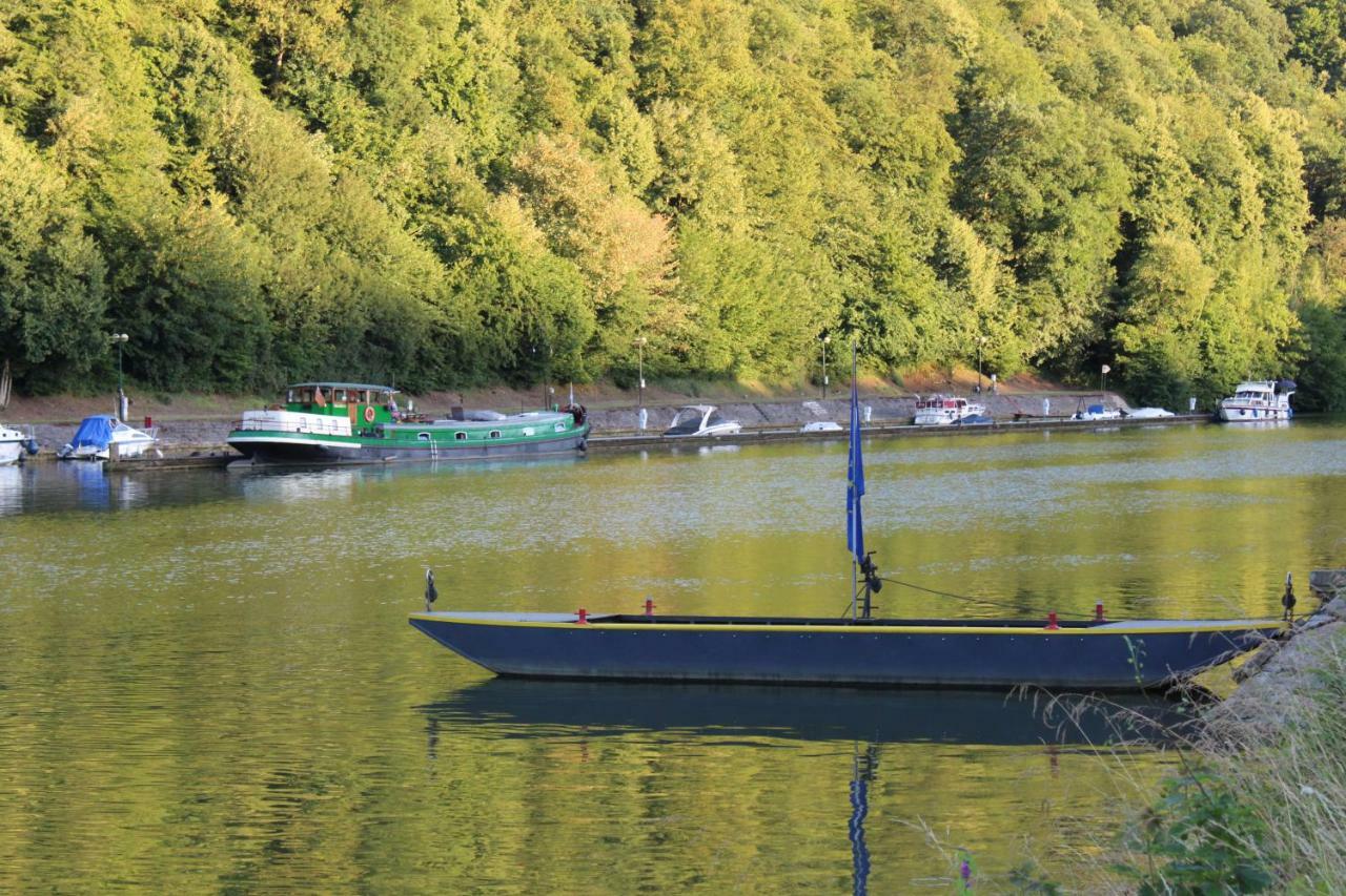 Au Bois Charmant Waulsort Exteriör bild